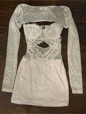 Outcast White Floral Lace Shrug Mini Dress Set size XS